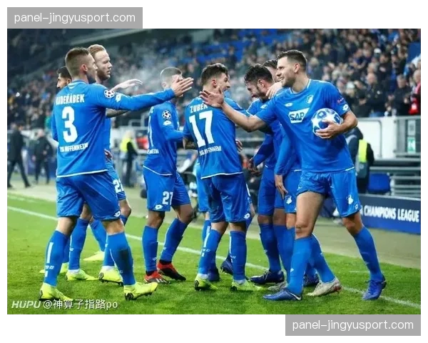 “足球回家”展览在柏林开幕，回顾德甲60年社区足球文化发展