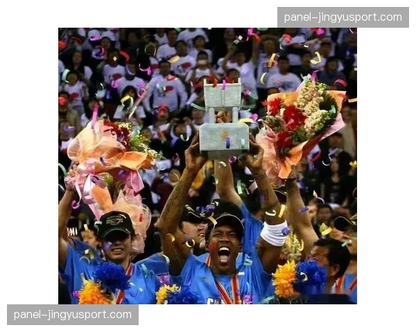 2026赛季5月8日揭幕,15支球队参与第30周年庆典 2026赛季5月8日揭幕,15支球队参与第30周年庆典